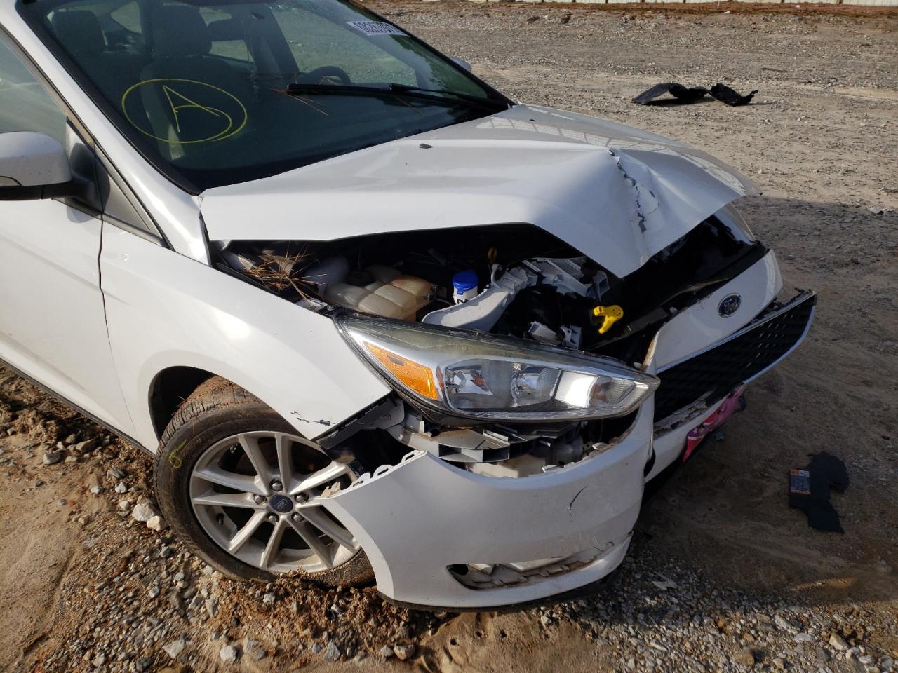 Photo 9 from auction – 2015 FORD FOCUS SE with VIN 1FADP3K24FL235544