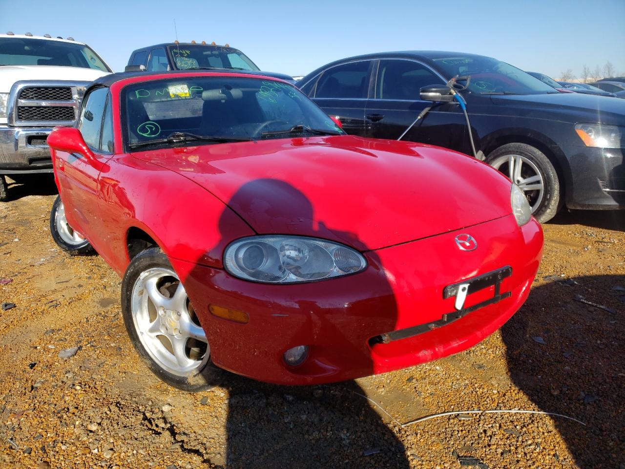 MAZDA MX-5 MIATA 2002 with VIN JM1NB353520221844 - Photo from auction