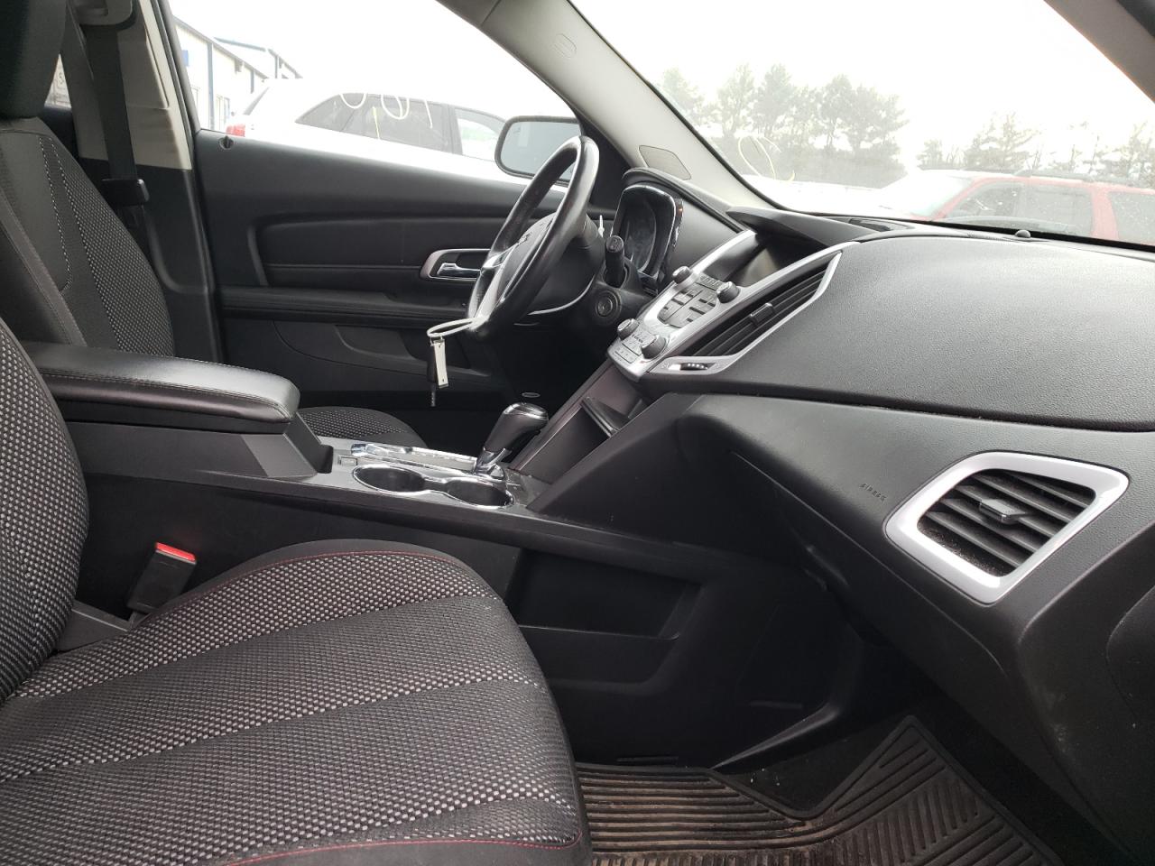Photo 5 from auction – 2017 GMC TERRAIN SL with VIN 2GKFLTEK6H6210395