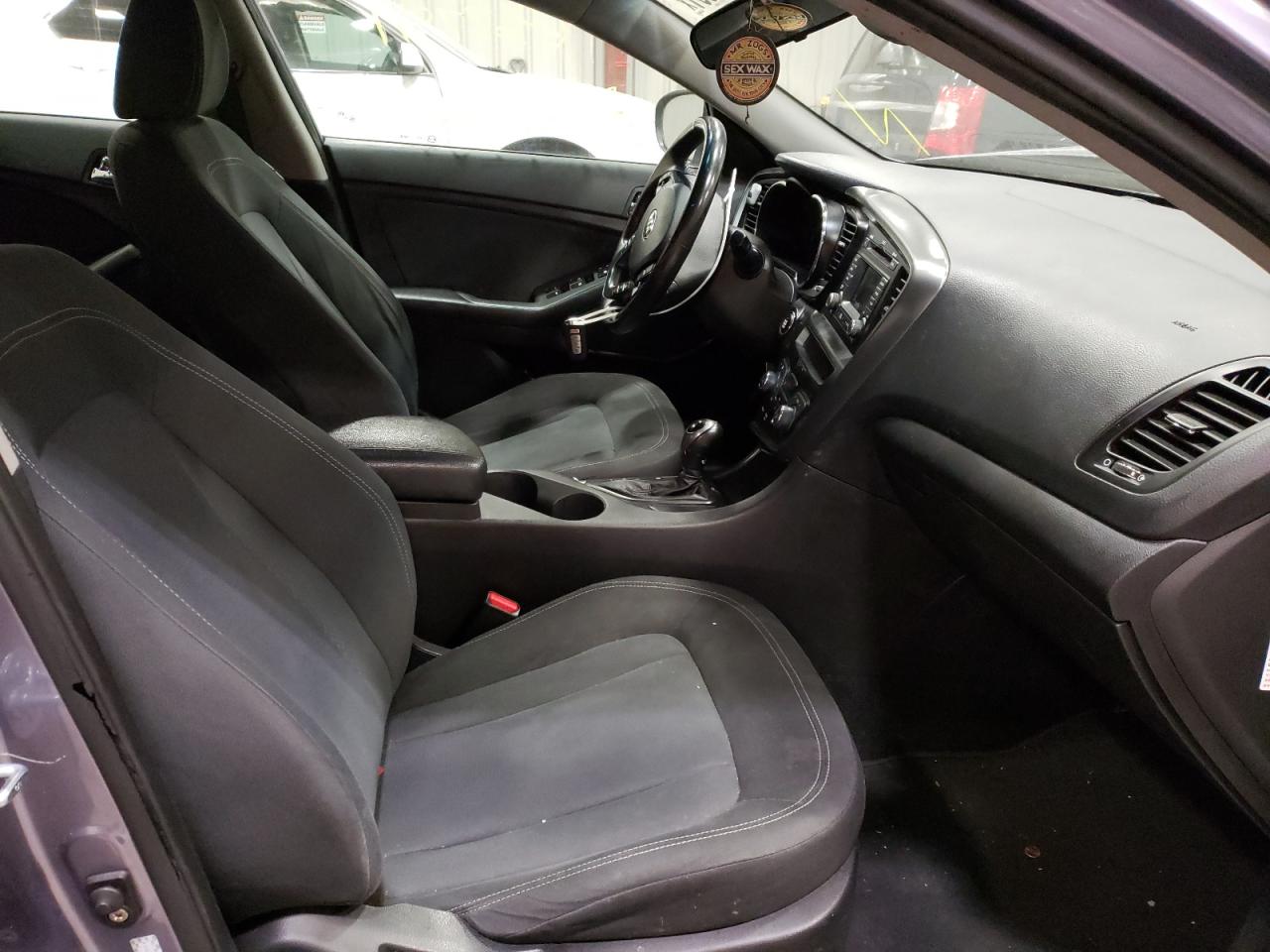 Photo 5 from auction – 2012 KIA OPTIMA HYB with VIN KNAGM4AD0C5023665