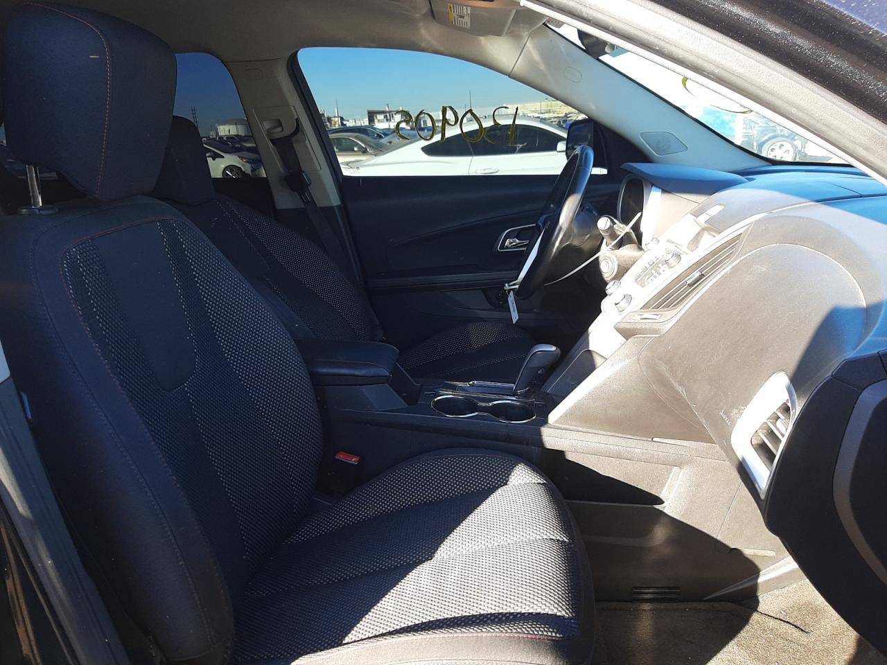 Photo 5 from auction – 2011 CHEVROLET EQUINOX LT with VIN 2CNALDEC5B6472691