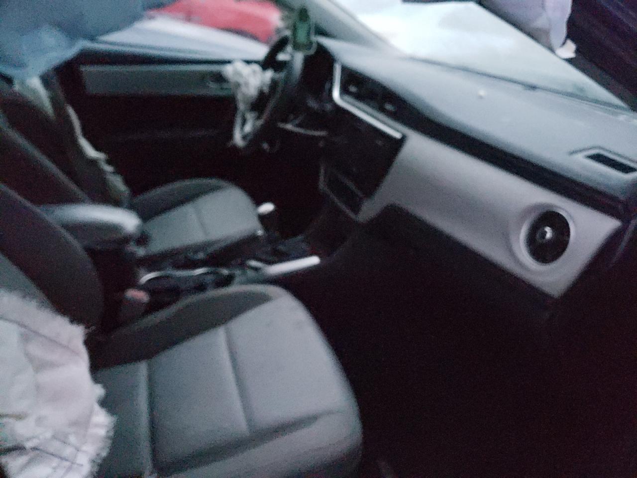 Photo 5 from auction – 2017 TOYOTA COROLLA L with VIN 5YFBURHE8HP661830