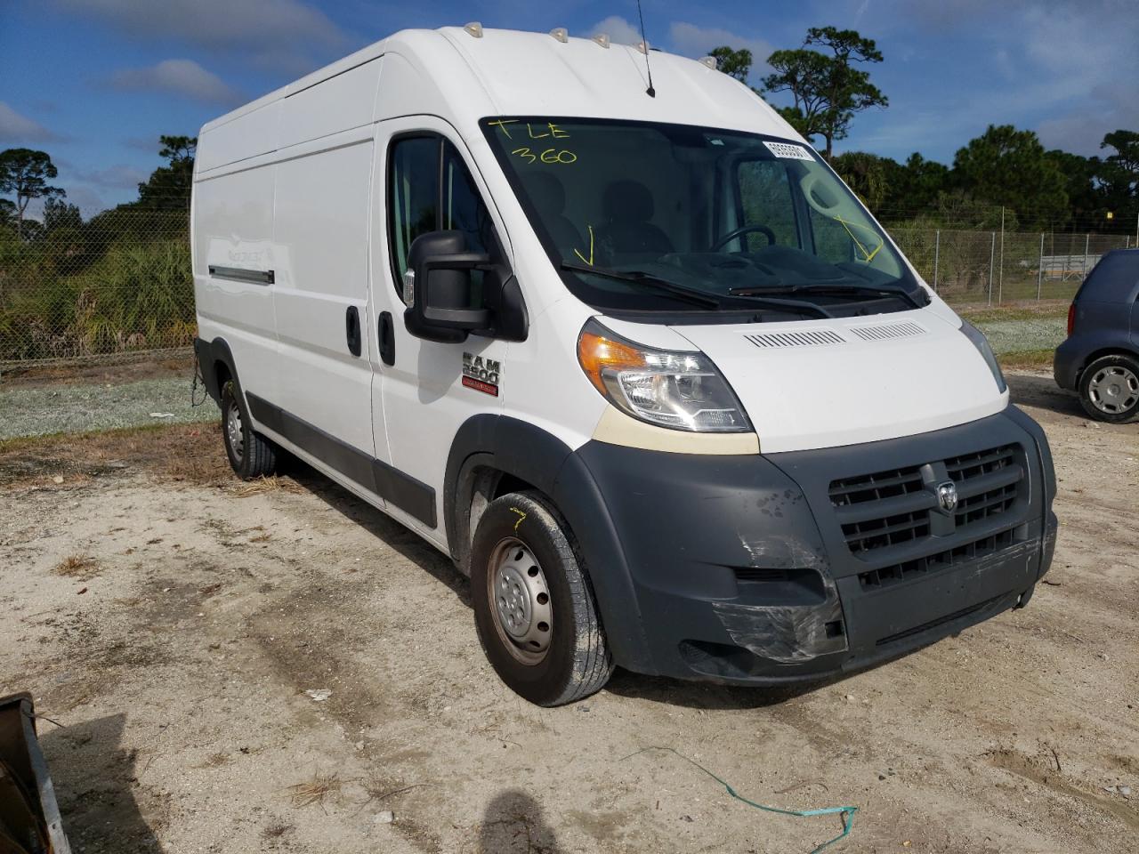 RAM PROMASTER 2018 with VIN 3C6TRVDG2JE112208 - Photo from auction