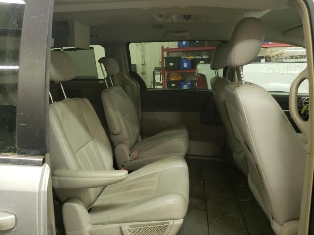 Photo 6 from auction – 2008 CHRYSLER TOWN & COU with VIN 2A8HR54P98R118216
