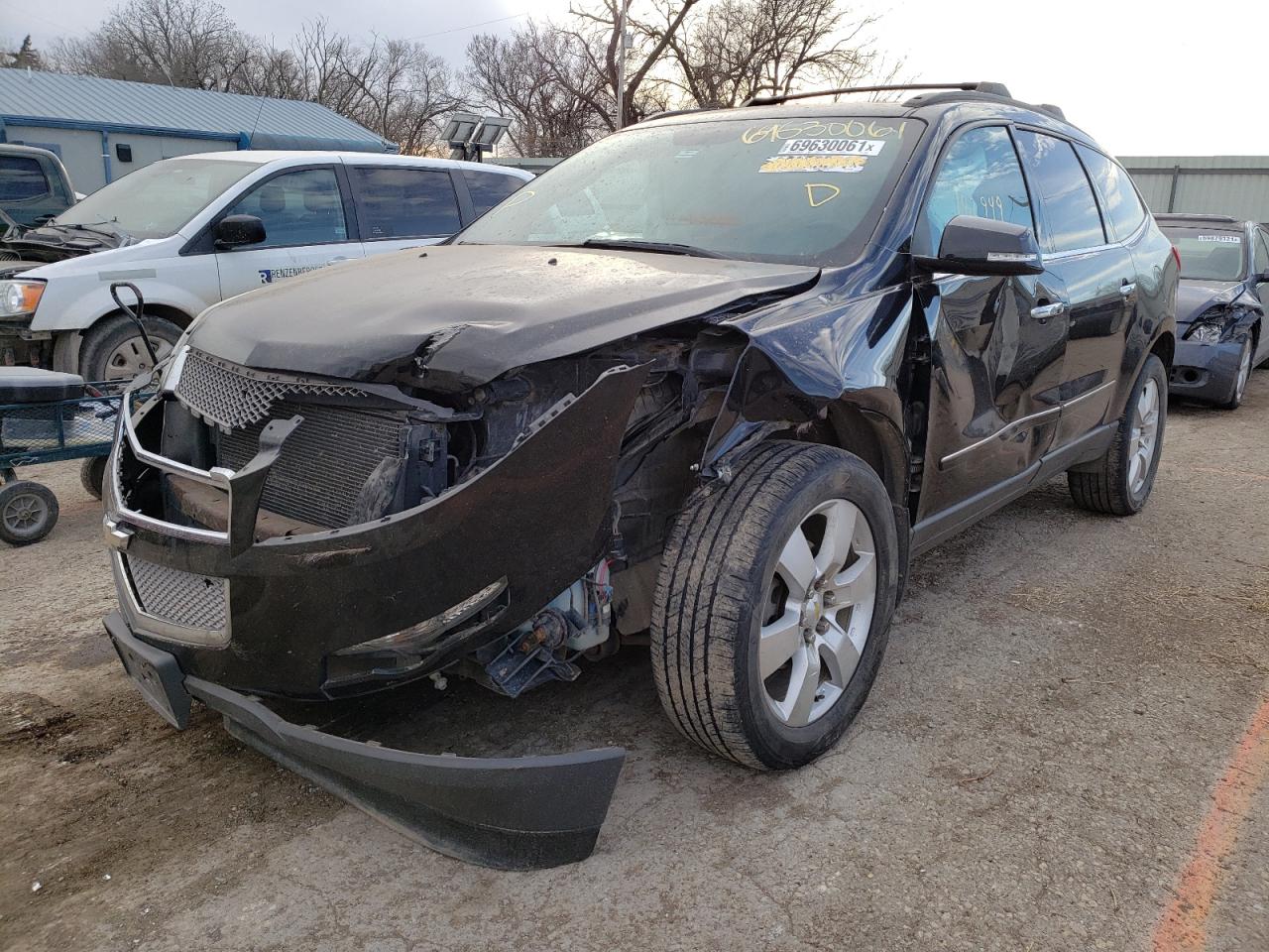 Photo 2 from auction – 2010 CHEVROLET TRAVERSE L with VIN 1GNLVHED4AS133902