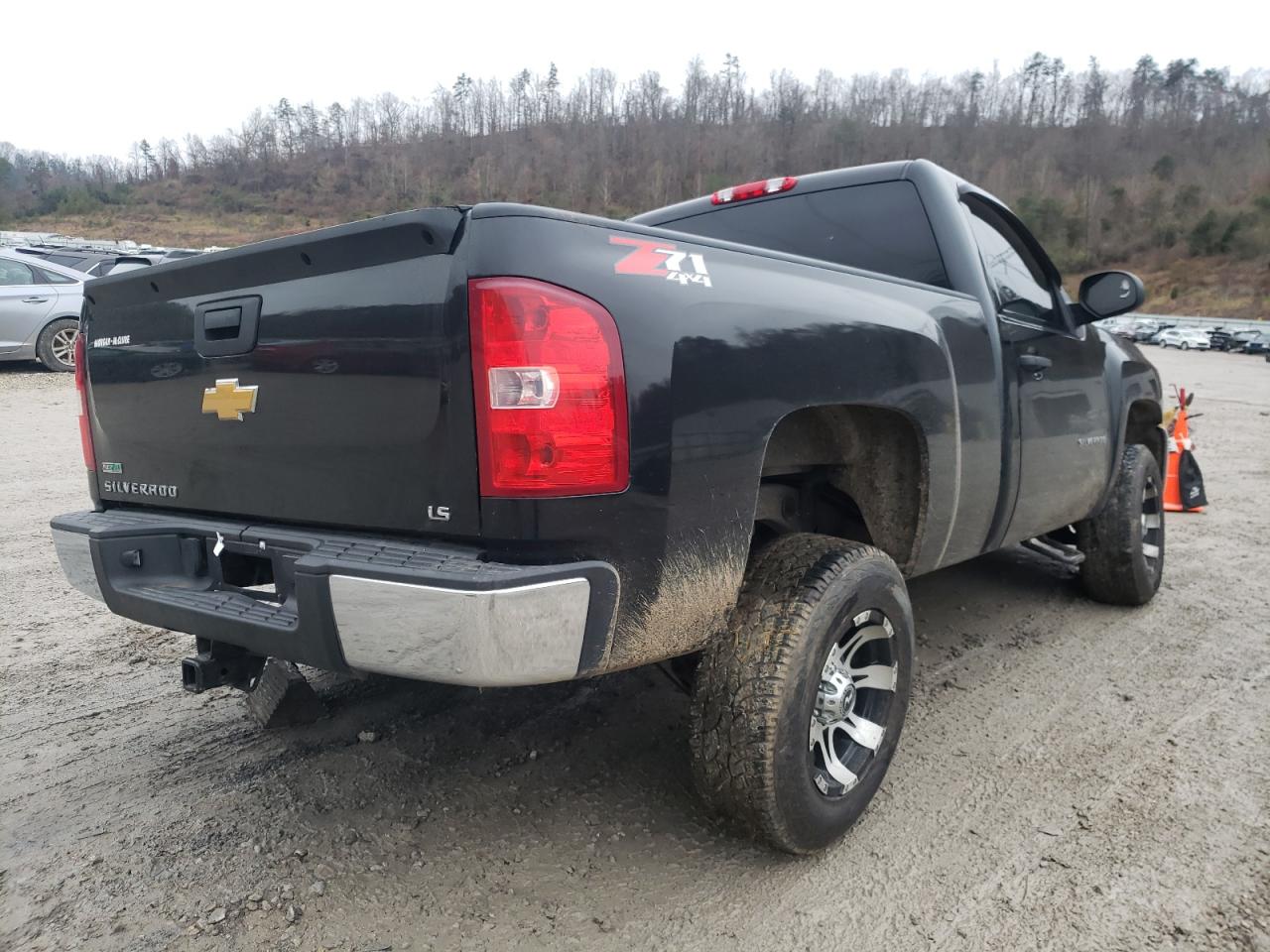 Photo 4 from auction – 2012 CHEVROLET SILVERADO with VIN 1GCNKPE09CZ288196