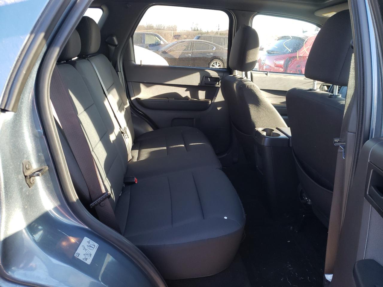 Photo 6 from auction – 2011 FORD ESCAPE XLT with VIN 1FMCU0D7XBKC48526