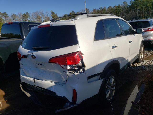 Photo 4 from auction – 2015 KIA SORENTO LX with VIN 5XYKT4A78FG632850
