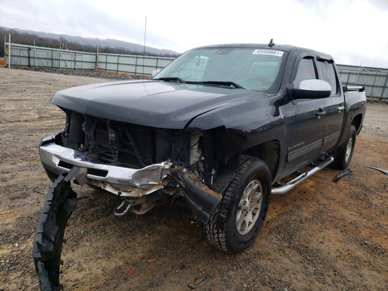 Photo 2 from auction – 2010 CHEVROLET SILVERADO with VIN 3GCRKSE33AG124633
