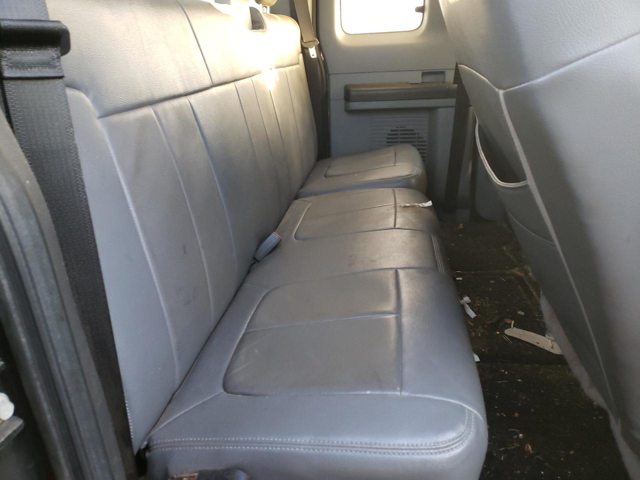 Photo 6 from auction – 2014 FORD F350 SUPER with VIN 1FT8X3BT5EEB10690