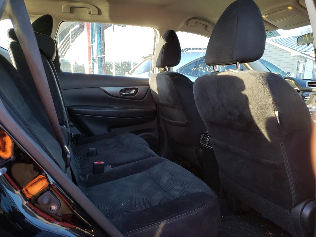 Photo 6 from auction – 2014 NISSAN ROGUE S with VIN 5N1AT2MVXEC832184