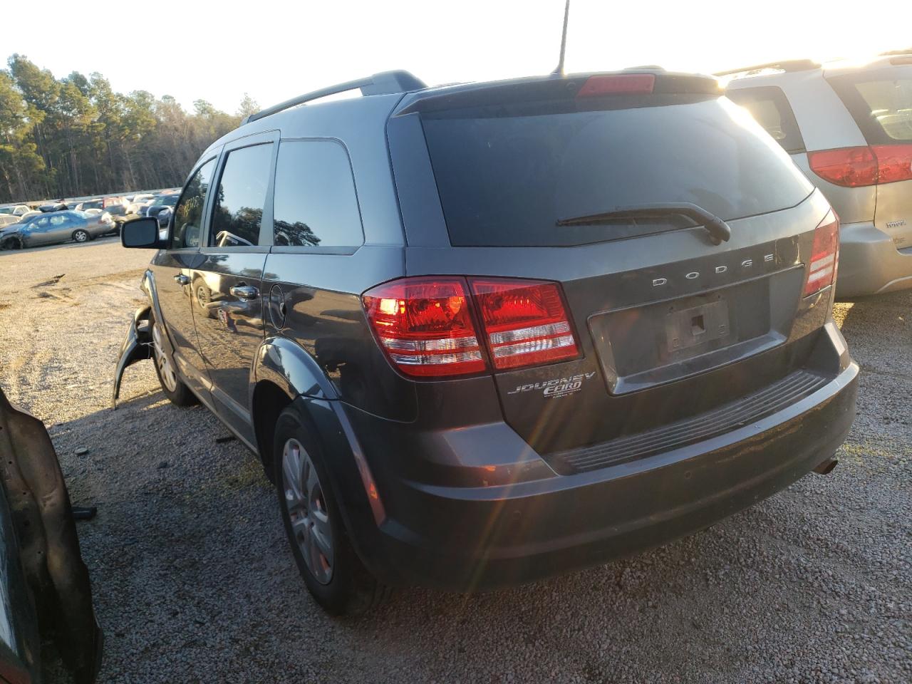 Photo 3 from auction – 2020 DODGE JOURNEY SE with VIN 3C4PDCAB7LT264814