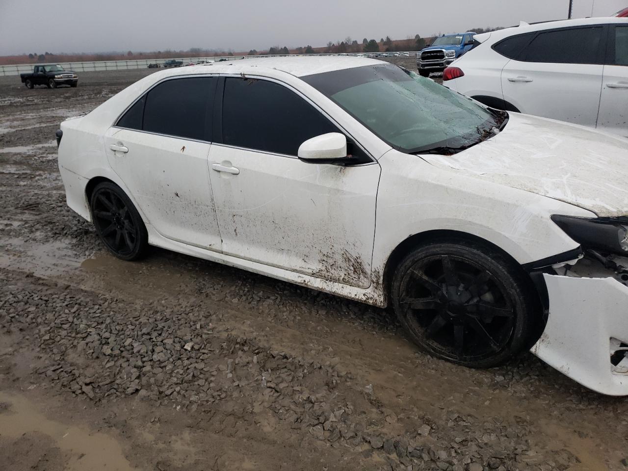 TOYOTA CAMRY L 2014 with VIN 4T1BF1FK6EU311076 - Photo from auction