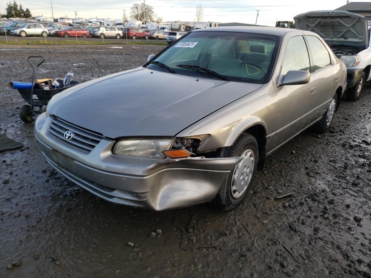 Photo 2 from auction – 1998 TOYOTA CAMRY CE with VIN JT2BG22K8W0259545