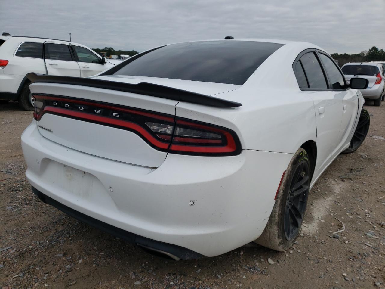 Foto 4 de la subasta – 2017 DODGE CHARGER SE con VIN 2C3CDXBG8HH654969