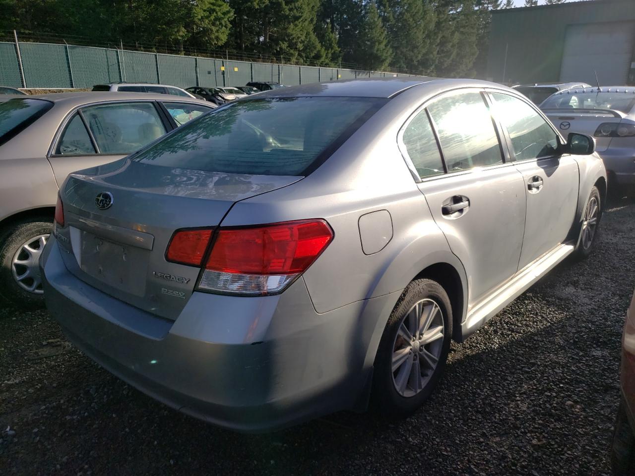 Photo 4 from auction – 2011 SUBARU LEGACY 2.5 with VIN 4S3BMBC63B3242551