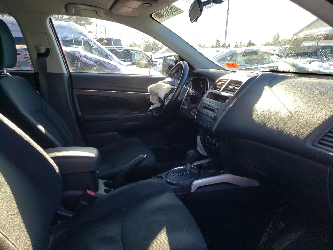 Photo 5 from auction – 2013 MITSUBISHI OUTLANDER with VIN 4A4AR3AU5DE017553