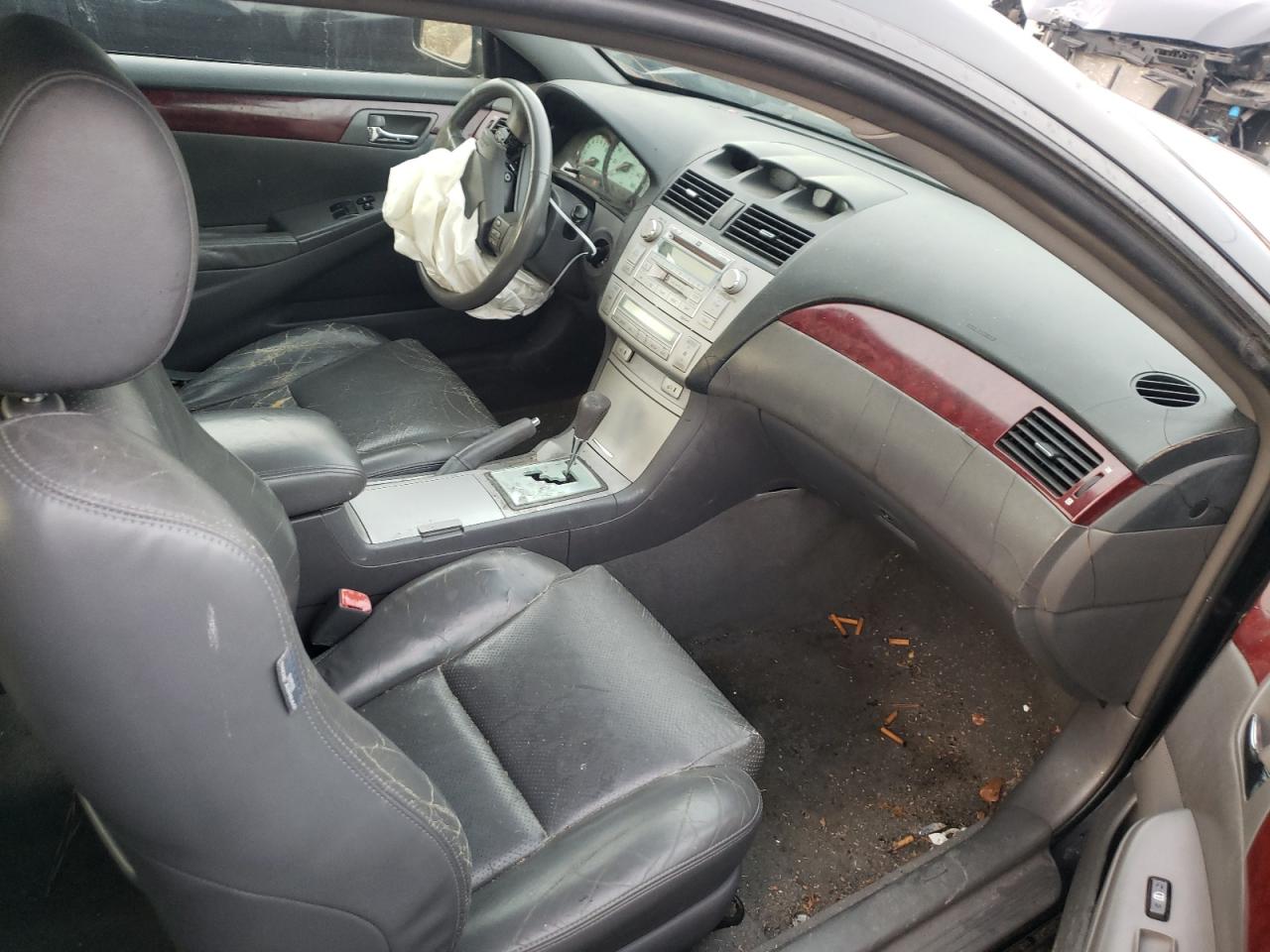 Photo 5 from auction – 2004 TOYOTA CAMRY SOLA with VIN 4T1CA30P14U006103