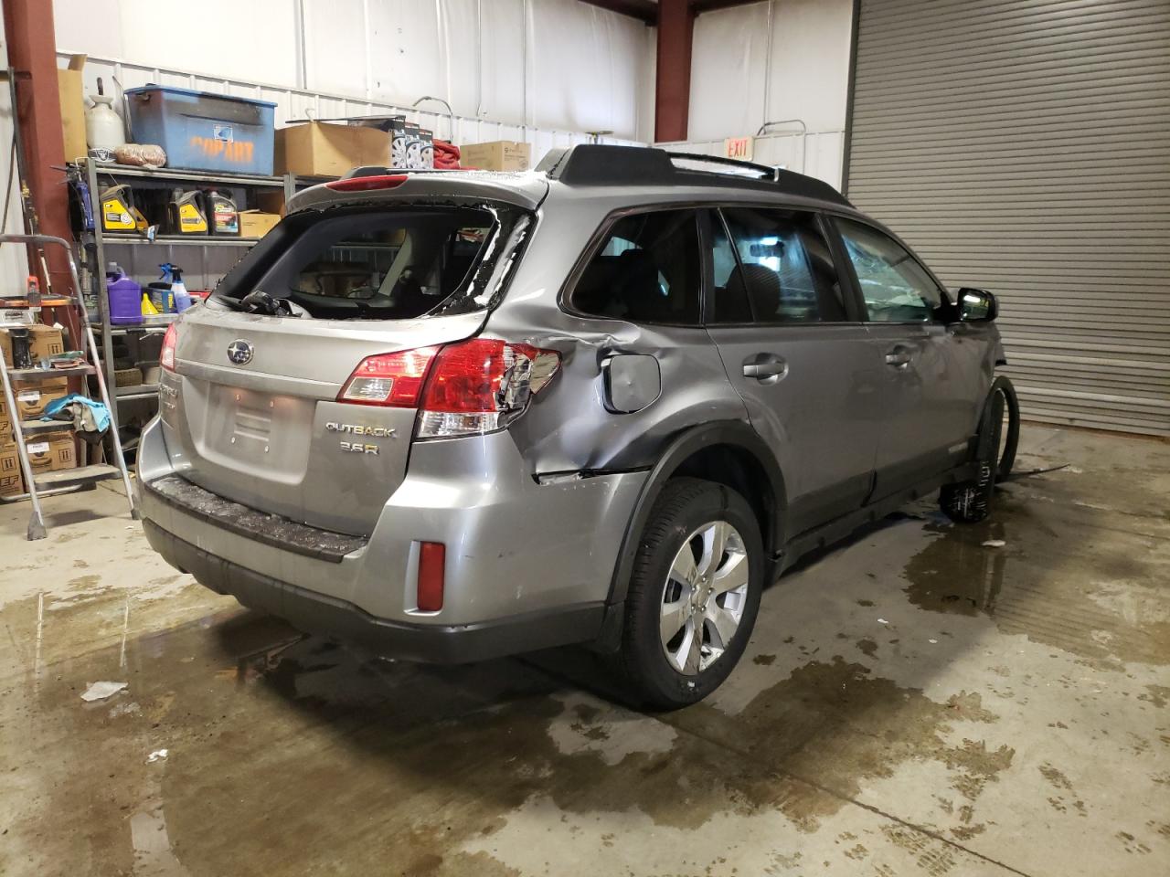 Photo 4 from auction – 2010 SUBARU OUTBACK 3. with VIN 4S4BRDFC3A2316713