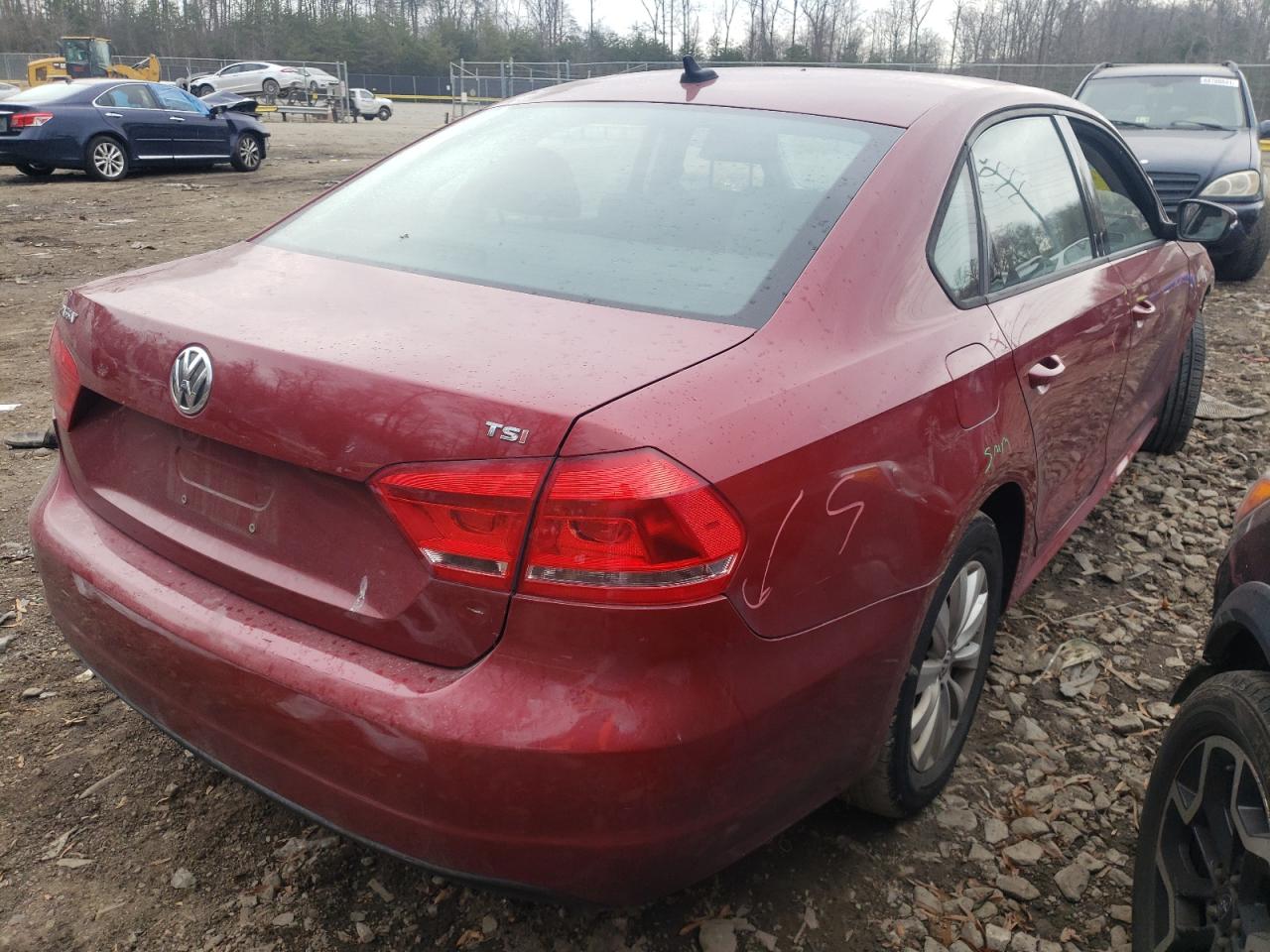 Photo 4 from auction – 2015 VOLKSWAGEN PASSAT S with VIN 1VWAT7A32FC054482