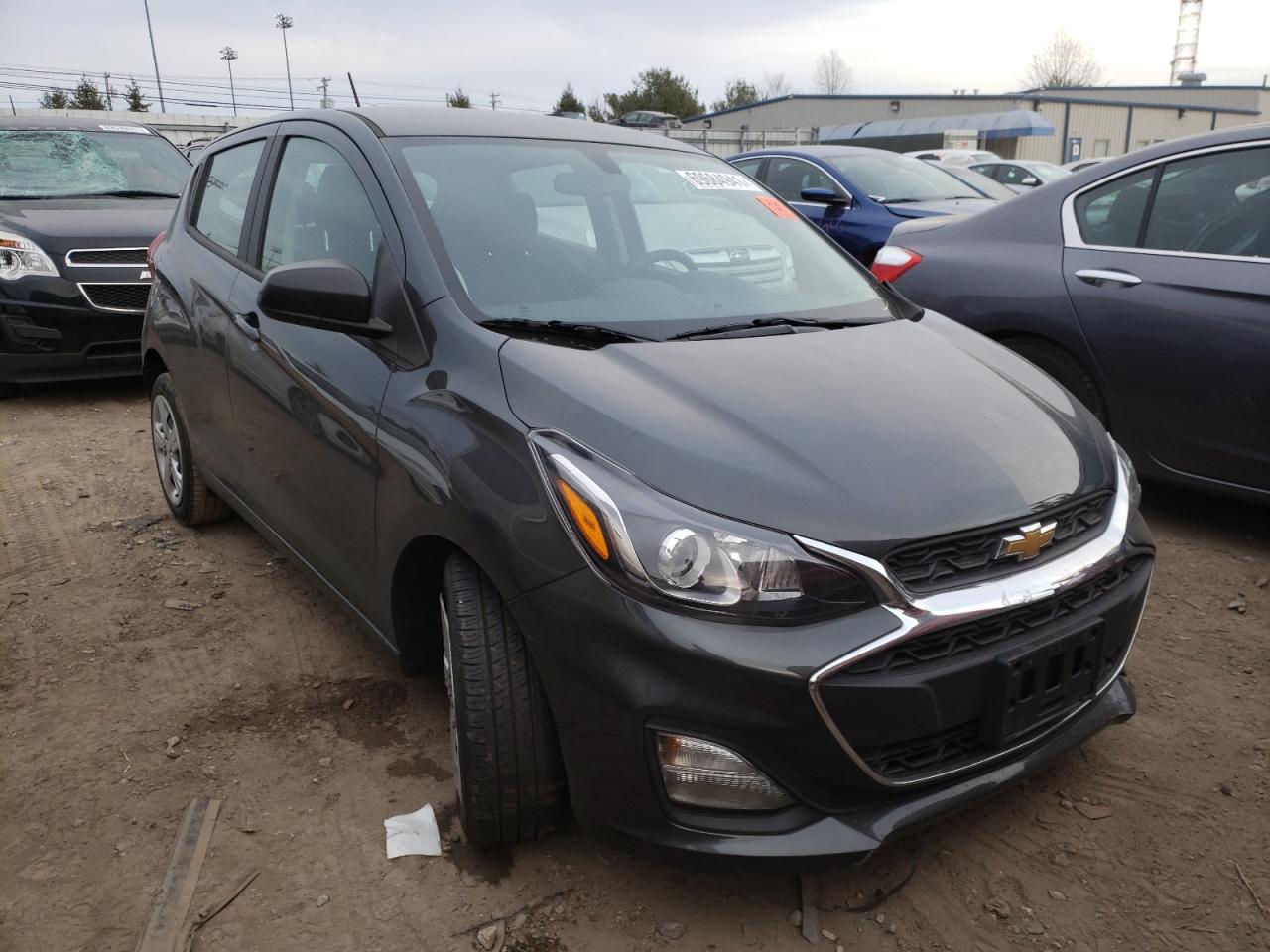 CHEVROLET SPARK LS 2019 with VIN KL8CB6SA0KC732316 - Photo from auction
