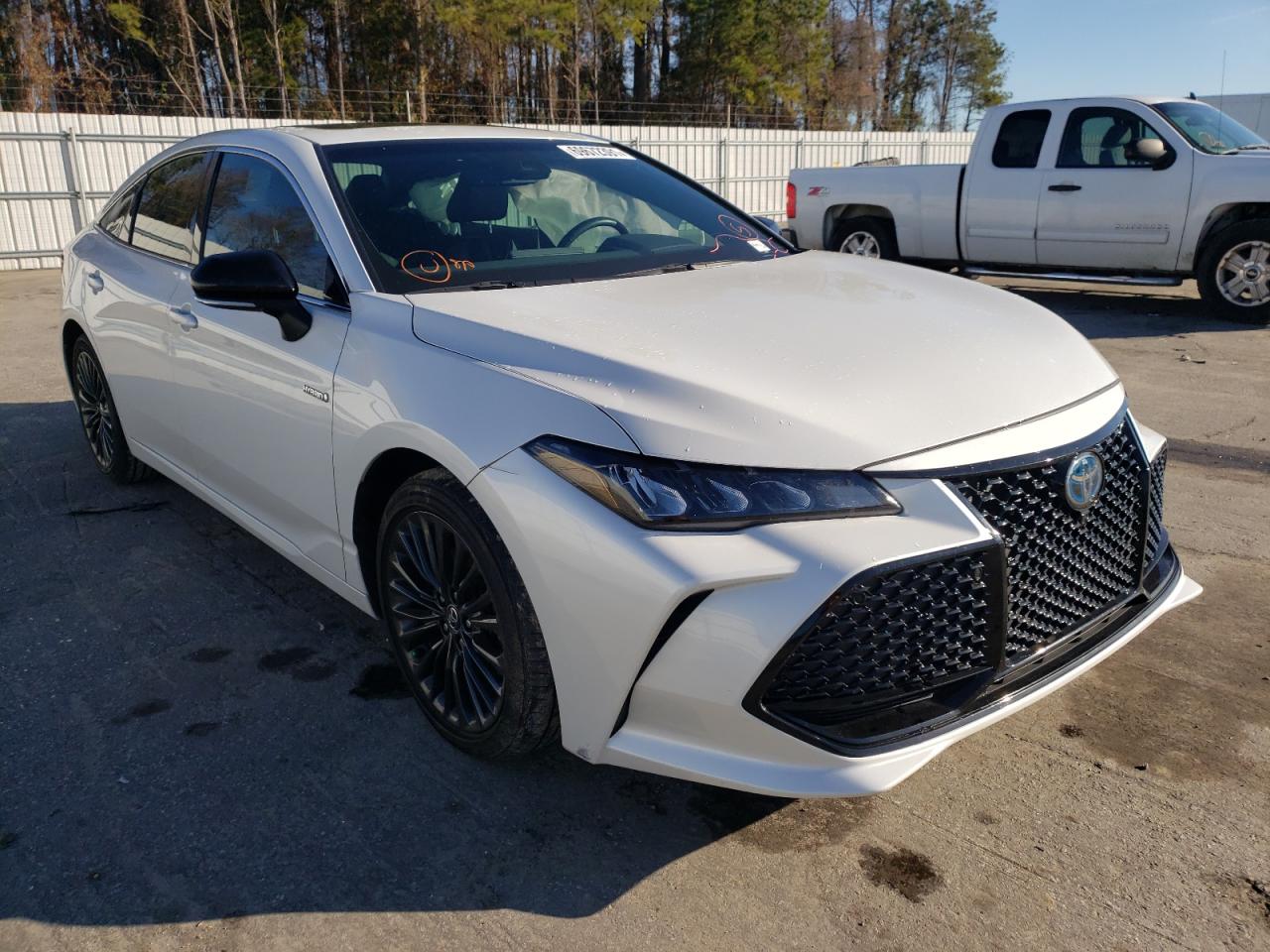 Photo 1 from auction – 2020 TOYOTA AVALON with VIN 4T1E21FB4LU014863