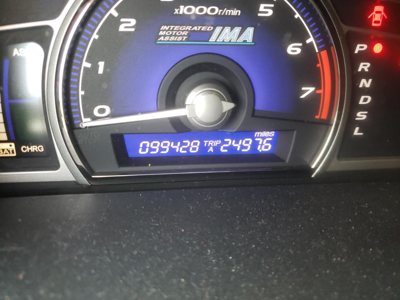 Photo 8 from auction – 2011 HONDA CIVIC HYBR with VIN JHMFA3F29BS000148