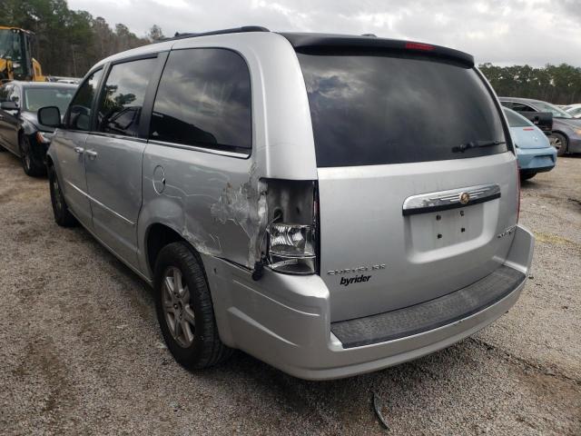 Photo 3 from auction – 2010 CHRYSLER TOWN & COU with VIN 2A4RR5D19AR266681