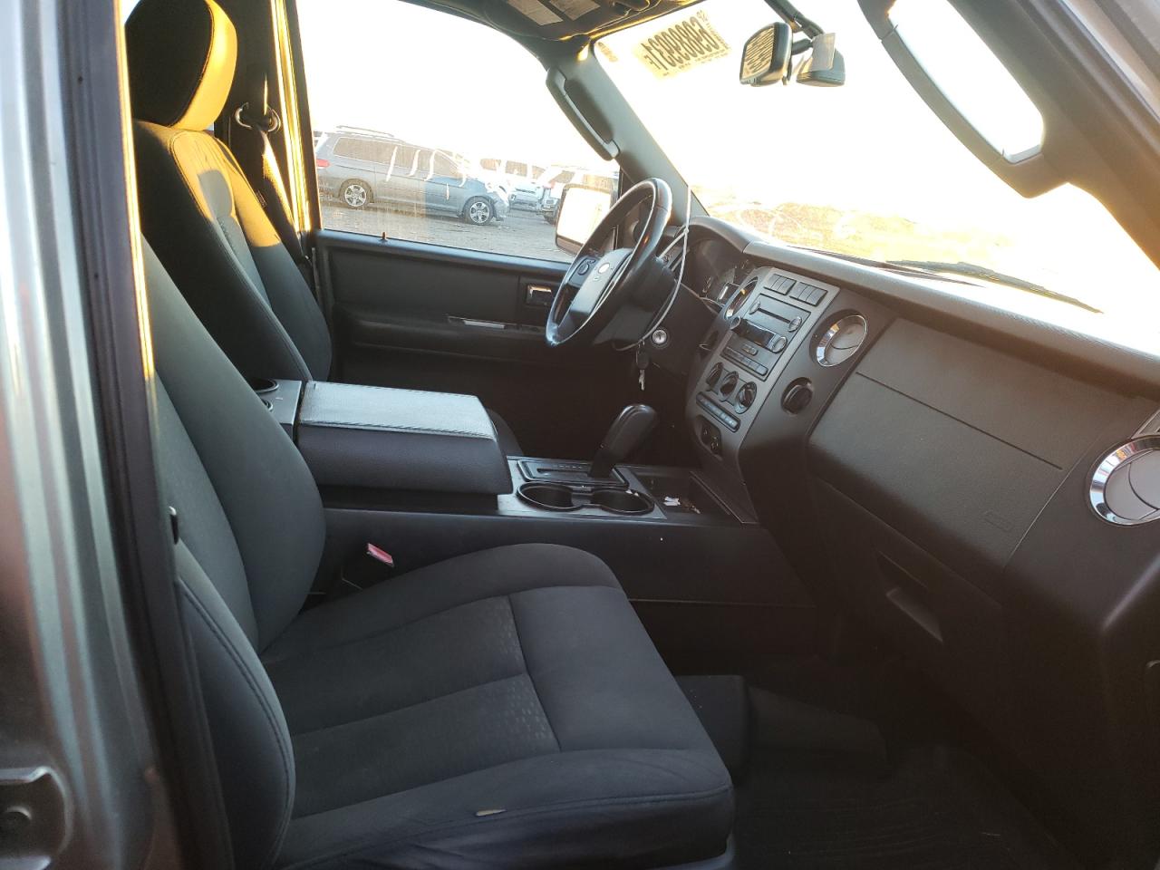 Photo 5 from auction – 2008 FORD EXPEDITION with VIN 1FMFU15518LA68631