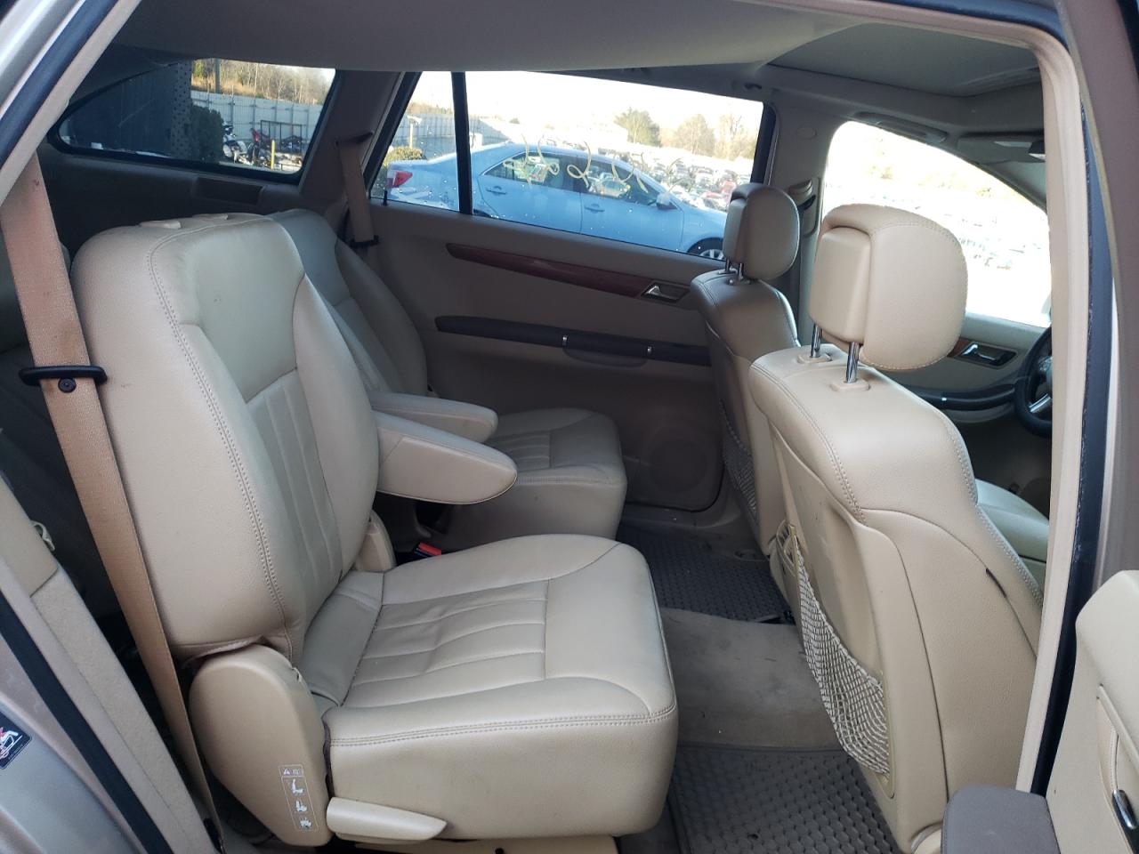 Photo 6 from auction – 2006 MERCEDES-BENZ R-CLASS with VIN 4JGCB65E76A025832