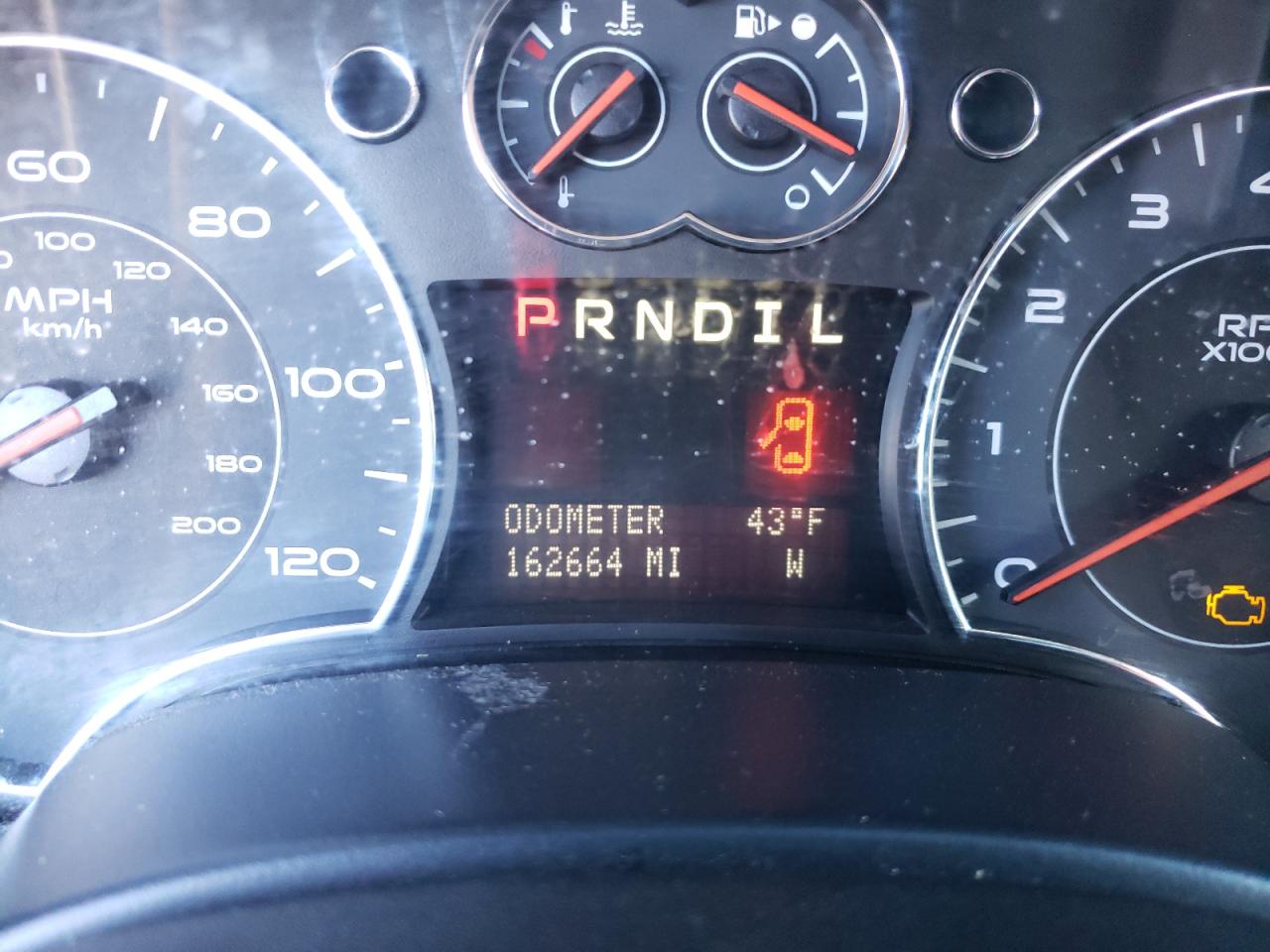 Photo 8 from auction – 2009 PONTIAC TORRENT with VIN 2CKDL33FX96231415
