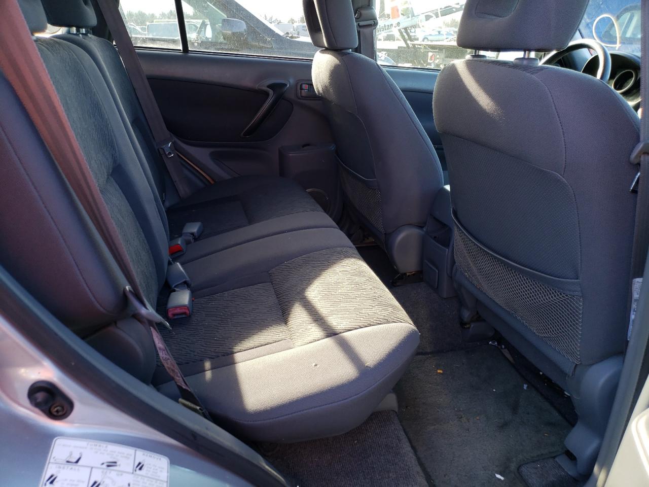 Photo 6 from auction – 2002 TOYOTA RAV4 with VIN JTEHH20V626016217