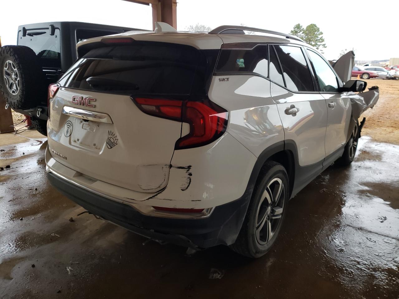 Photo 4 from auction – 2019 GMC TERRAIN SL with VIN 3GKALPEVXKL242846