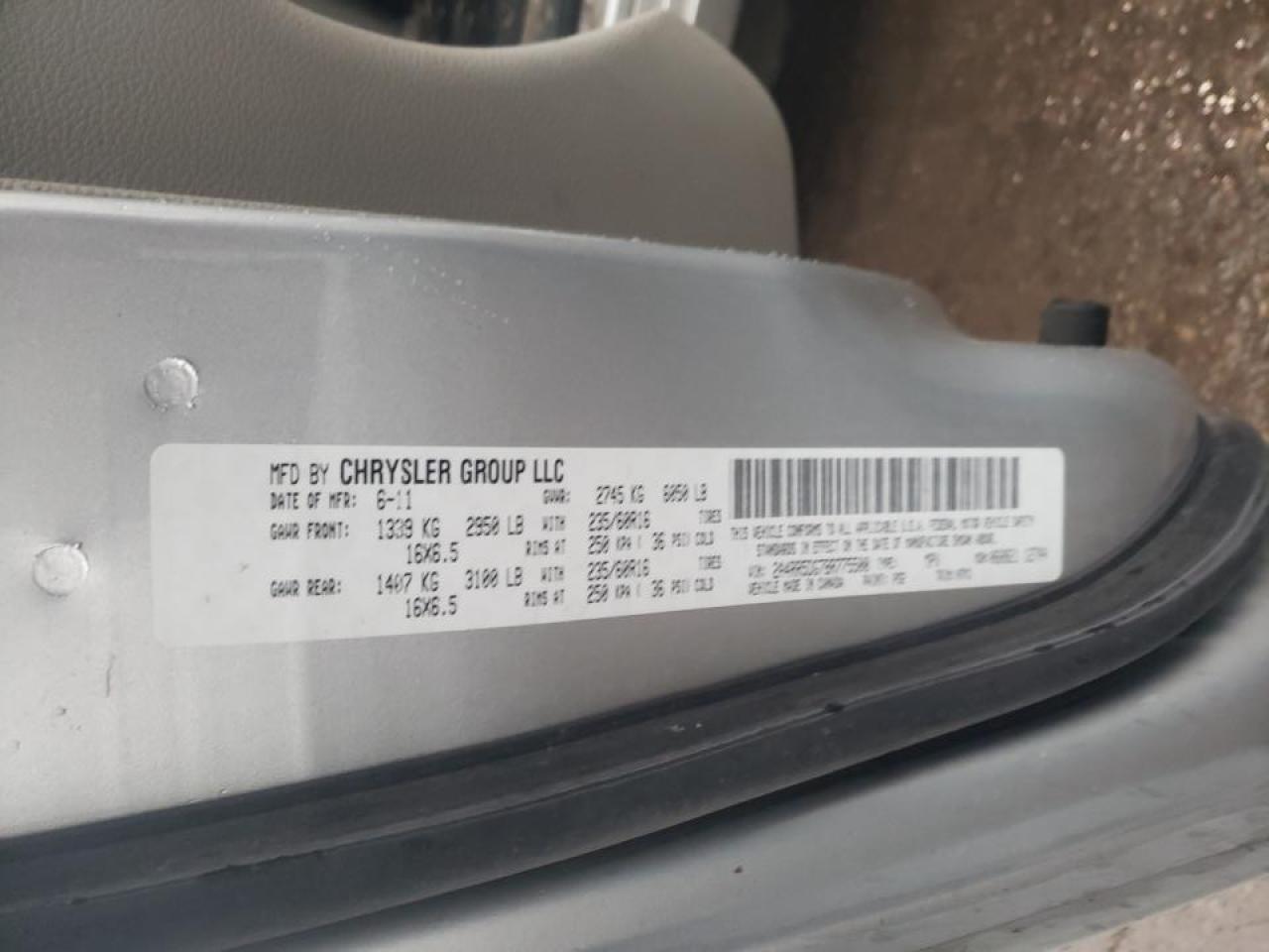 Photo 10 from auction – 2011 CHRYSLER TOWN & COU with VIN 2A4RR5DG7BR775500