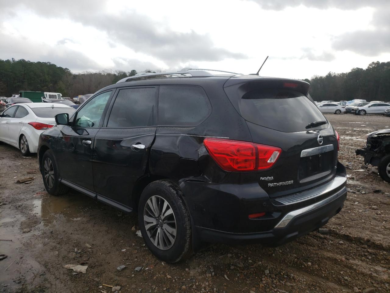 Photo 3 from auction – 2017 NISSAN PATHFINDER with VIN 5N1DR2MN9HC639315
