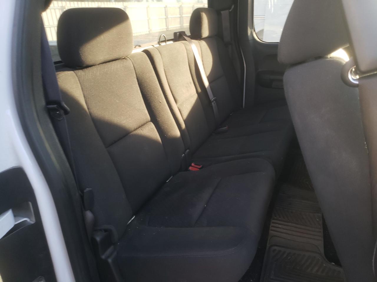 Photo 6 from auction – 2012 CHEVROLET SILVERADO with VIN 1GCRKSE71CZ355343