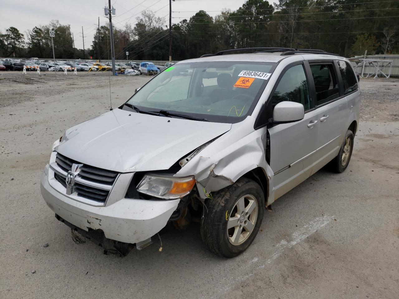Photo 2 from auction – 2010 DODGE GRAND CARA with VIN 2D4RN5D16AR135535