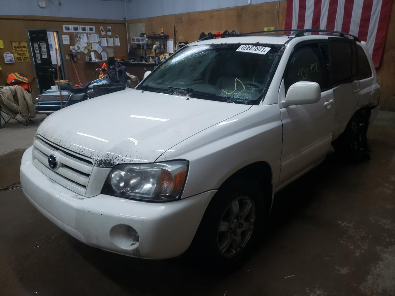 Photo 2 from auction – 2007 TOYOTA HIGHLANDER with VIN JTEGP21AX70143041