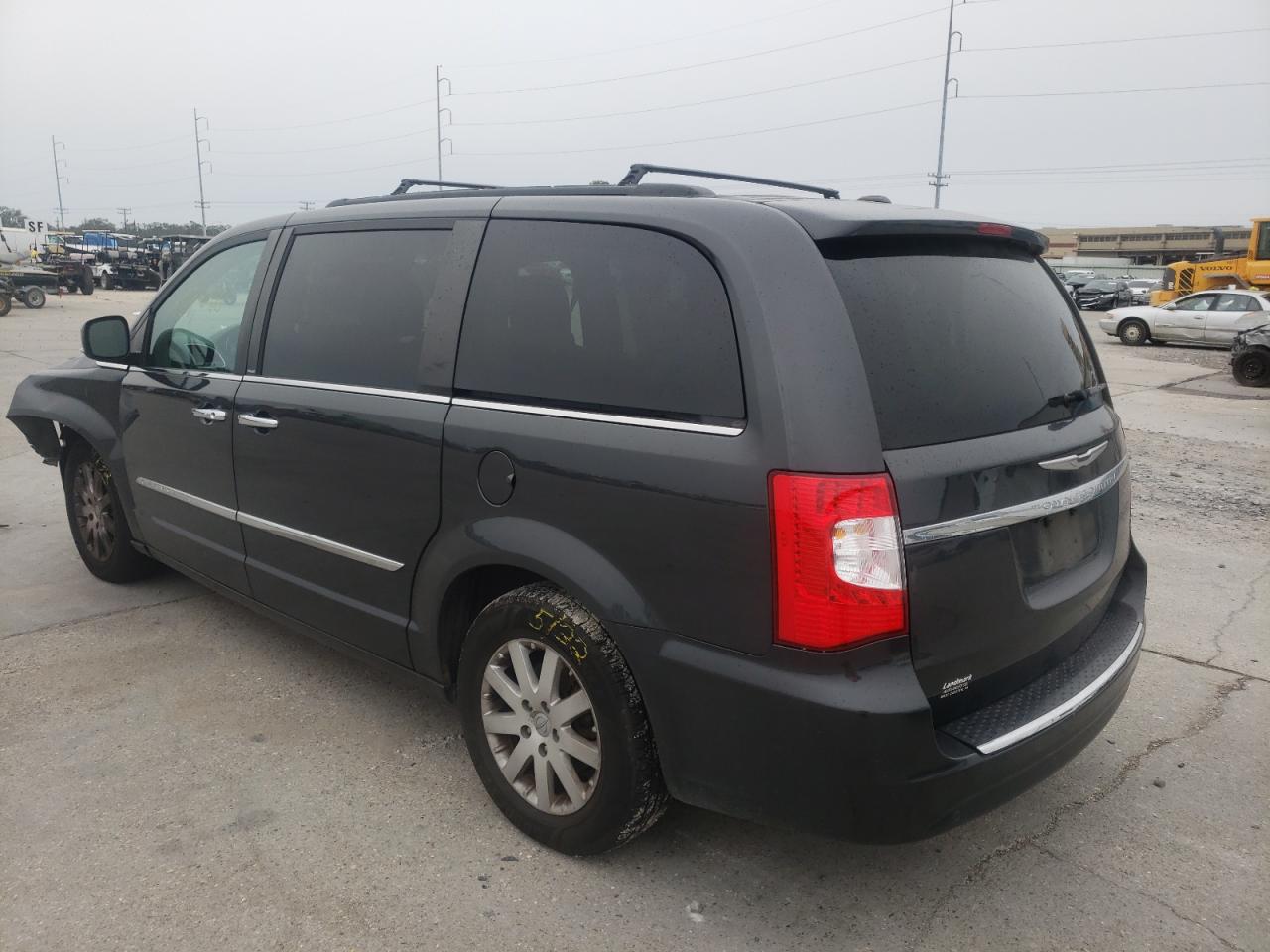 Photo 3 from auction – 2011 CHRYSLER TOWN & COU with VIN 2A4RR8DG3BR758646