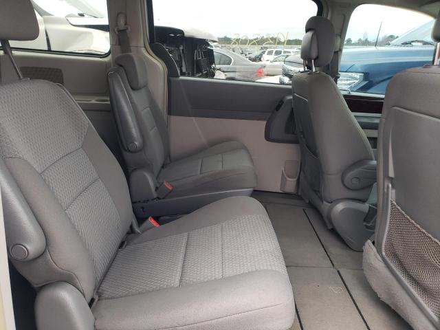 Photo 6 from auction – 2010 CHRYSLER TOWN & COU with VIN 2A4RR5D19AR266681