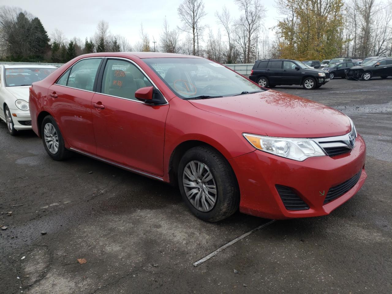 TOYOTA CAMRY L 2014 with VIN 4T4BF1FK1ER370087 - Photo from auction