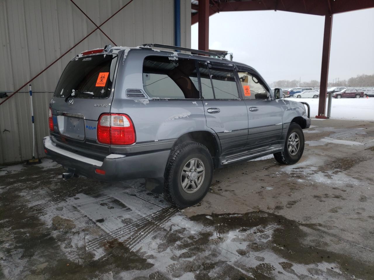 Photo 4 from auction – 2001 LEXUS LX 470 with VIN JTJHT00W213503122