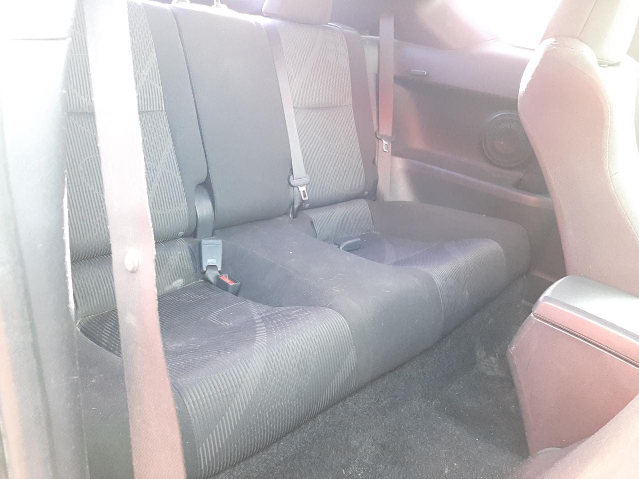 Photo 6 from auction – 2012 TOYOTA SCION TC with VIN JTKJF5C77C3025871
