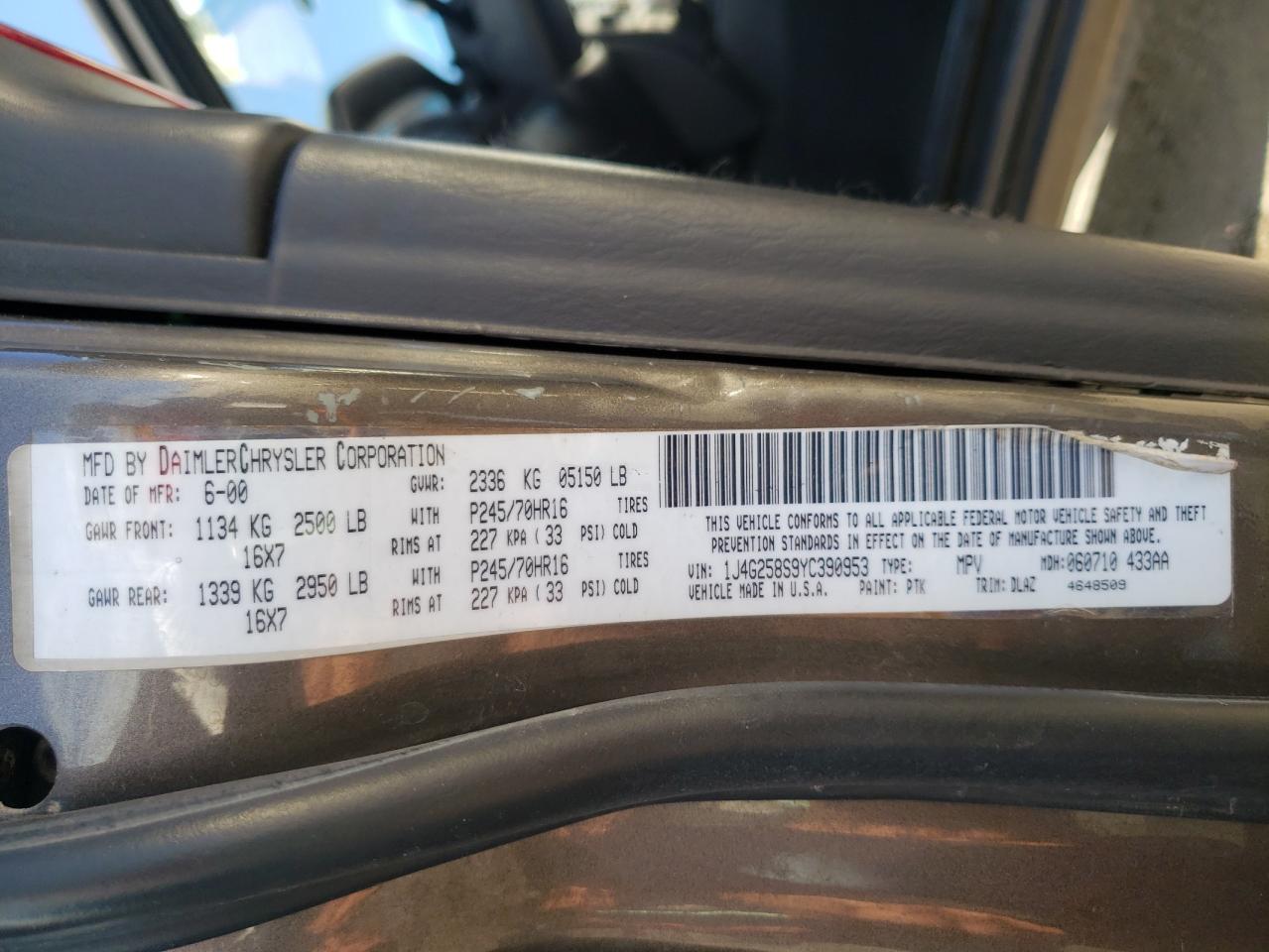 Photo 10 from auction – 2000 JEEP GRAND CHER with VIN 1J4G258S9YC390953