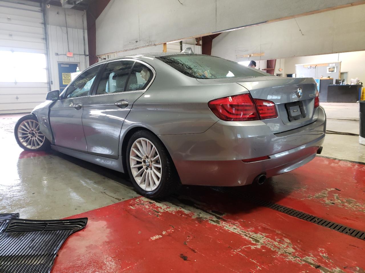 Photo 3 from auction – 2012 BMW 535 I with VIN WBAFR7C50CC816710