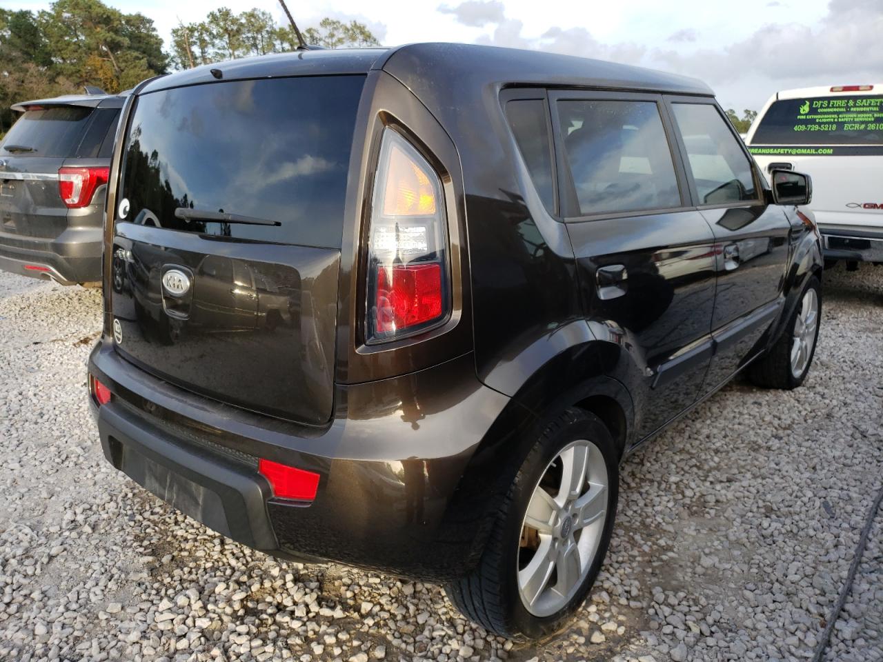 Photo 4 from auction – 2010 KIA SOUL + with VIN KNDJT2A25A7142280