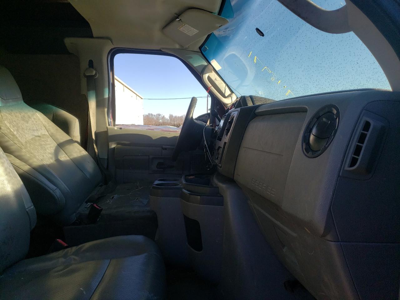 Photo 5 from auction – 2011 FORD ECONOLINE with VIN 1FTNS2EL3BDA35240