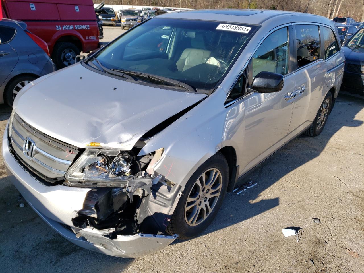 Photo 2 from auction – 2012 HONDA ODYSSEY EX with VIN 5FNRL5H6XCB128093
