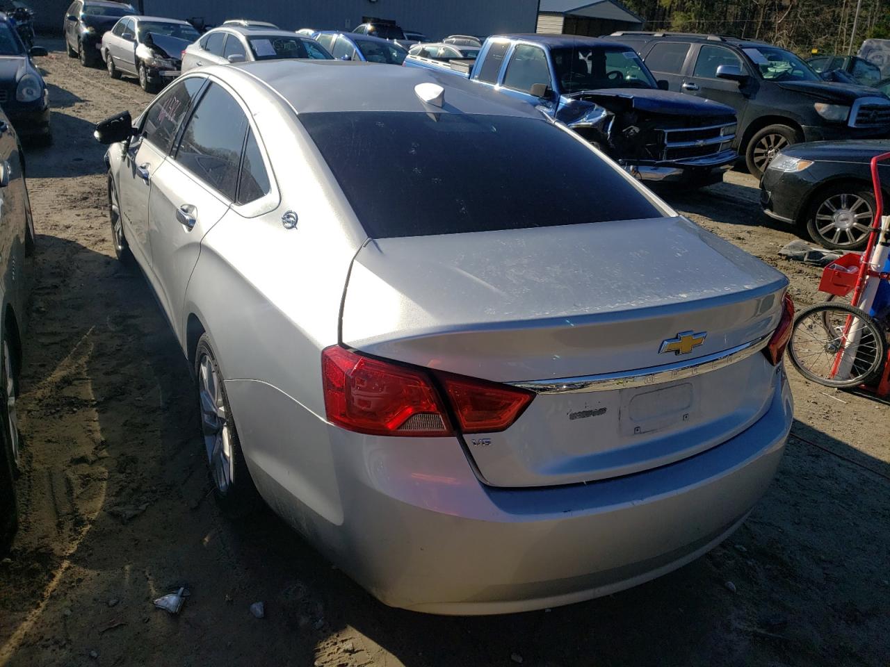 Photo 3 from auction – 2017 CHEVROLET IMPALA LT with VIN 2G1105S36H9162217