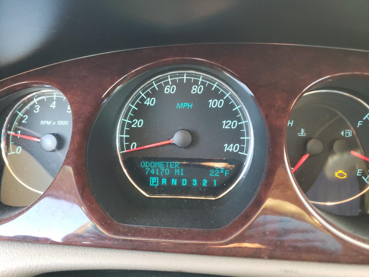 Photo 8 from auction – 2006 BUICK LUCERNE with VIN 1G4HP57256U214904